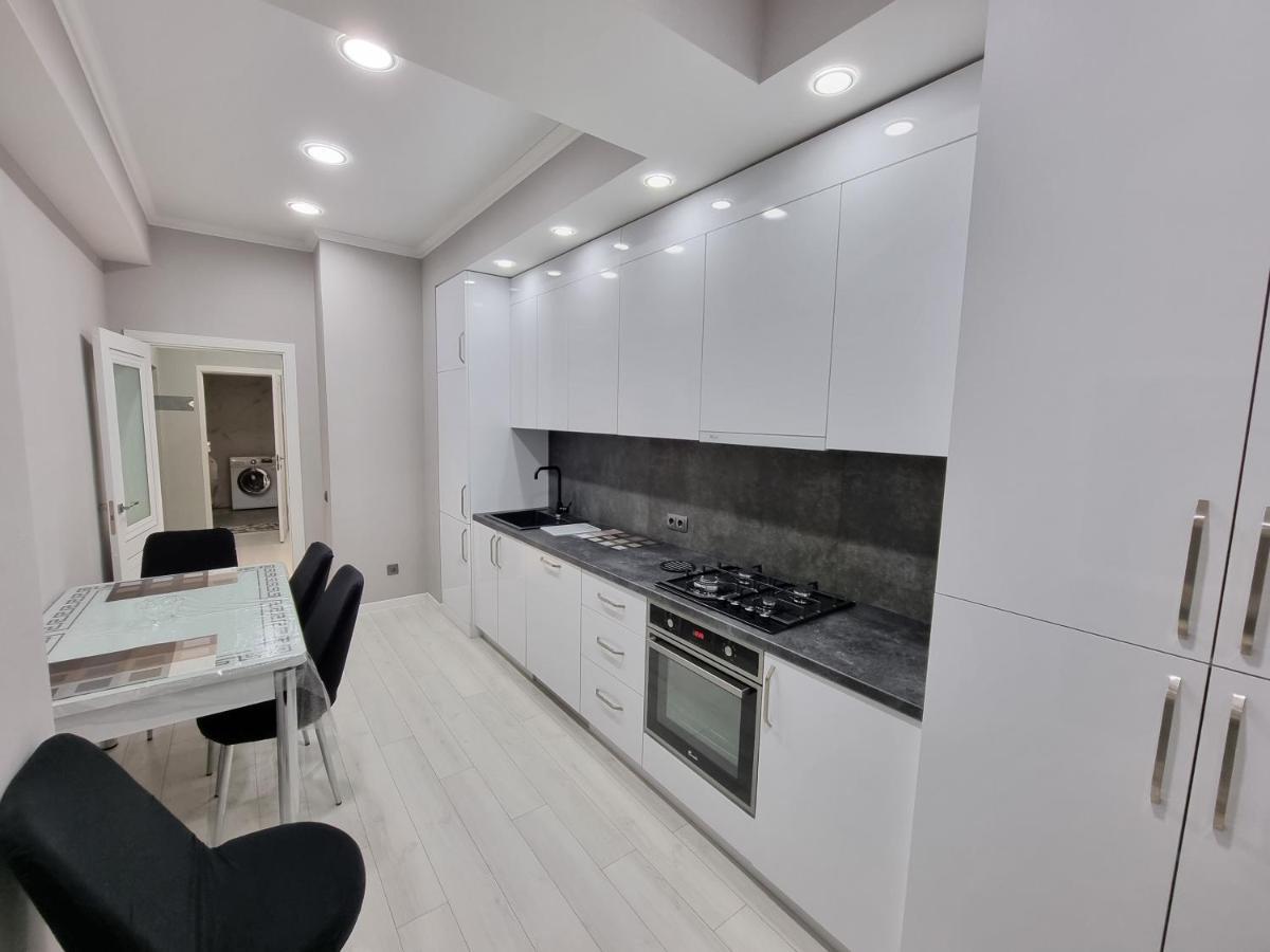 Luxury Best Grand New Apartaments Ultra Central Kiszyniów Zewnętrze zdjęcie